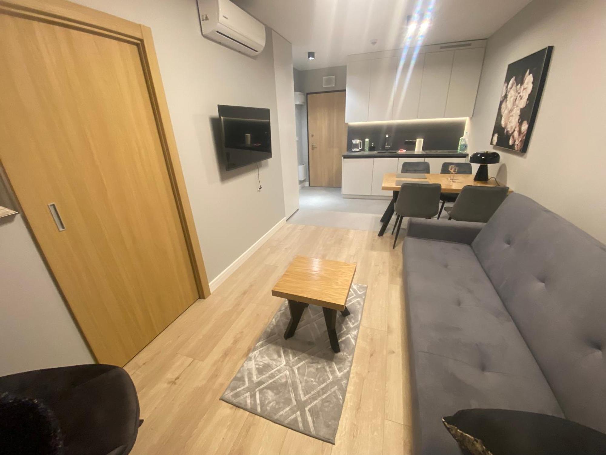 Wiktoryn 6 Piekne Nowe Apartamenty Z Duzymi Balkonami وارسو المظهر الخارجي الصورة